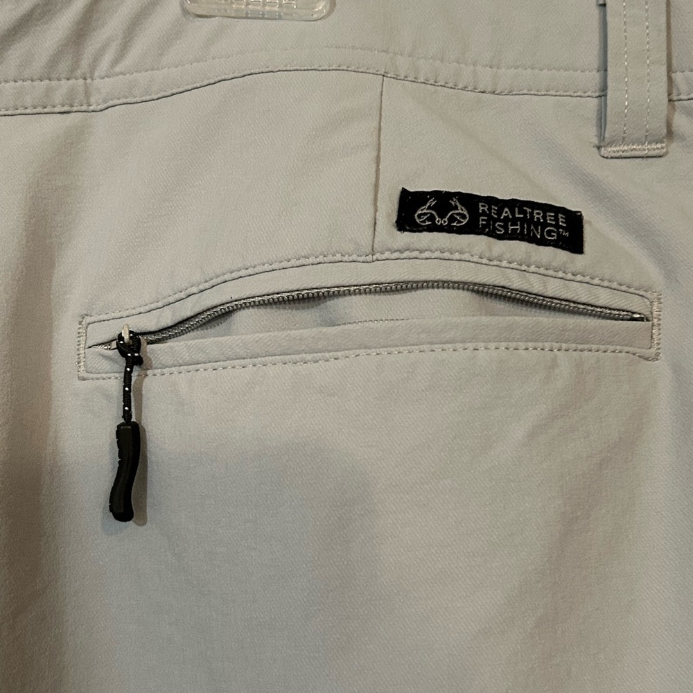 RealTree Fishing men’s shorts XL - Picture 5 of 6
